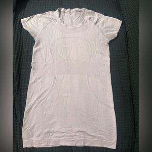 Lululemon Swiftly Tech shirt